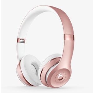 Beats Solo Wireless Rose Gold